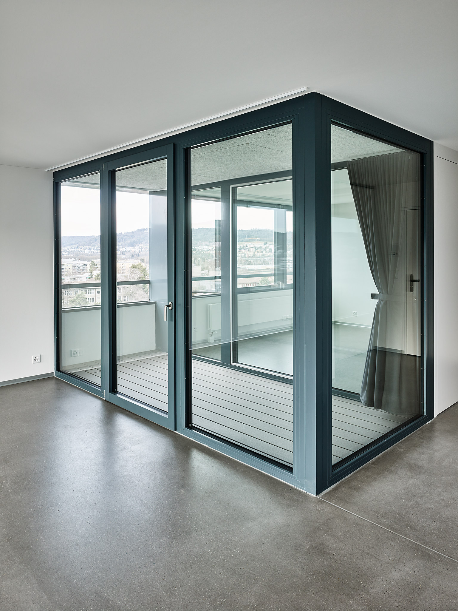 E17630 Alpa 063616 SCREEN